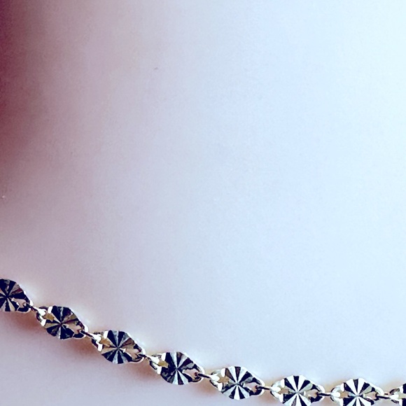 14K Gold Stamped Necklace/ Golden Clef/ Made in Italy - Picture 13 of 15